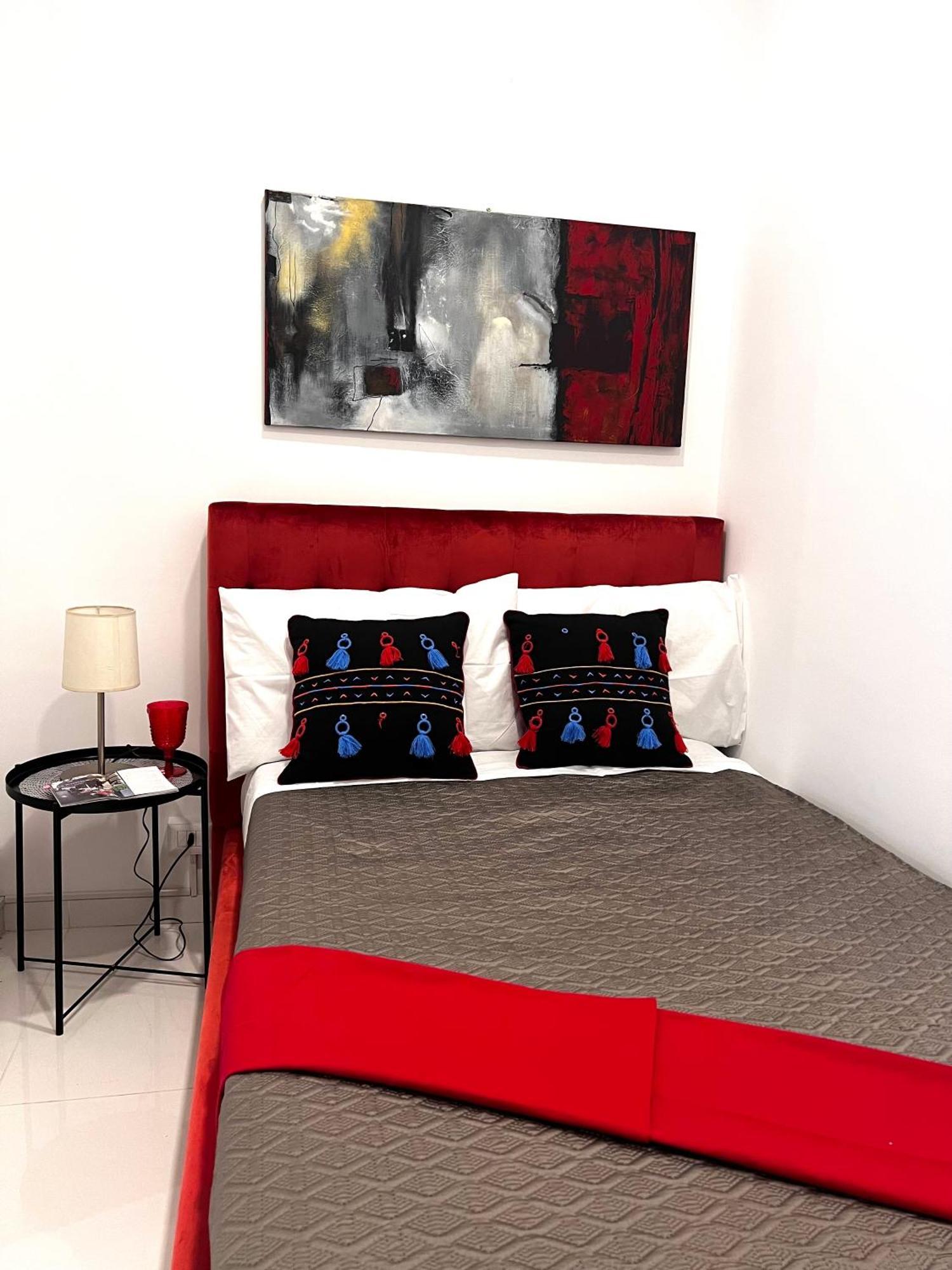 Roma Airport Sky Apartments ฟิวมิชีโน ภายนอก รูปภาพ