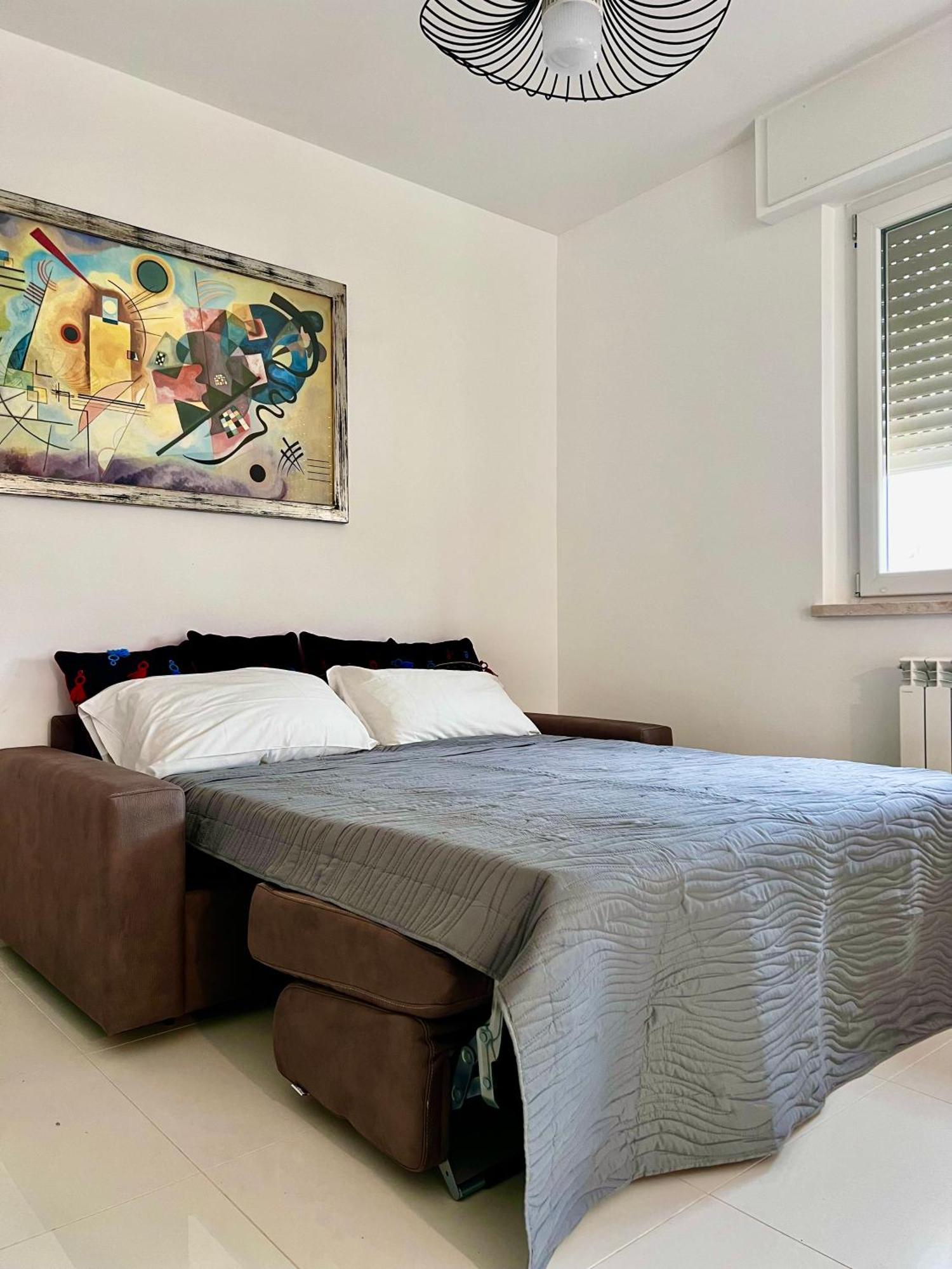 Roma Airport Sky Apartments ฟิวมิชีโน ห้อง รูปภาพ